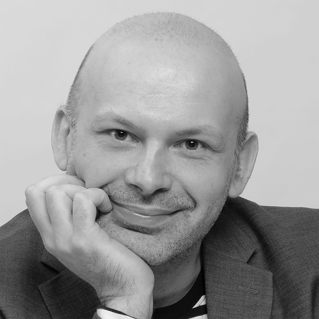 Dr Grzegorz  Dutka